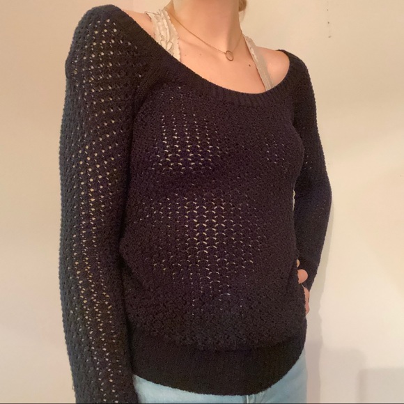 Guess Black Sweater Size Small - Picture 1 of 3